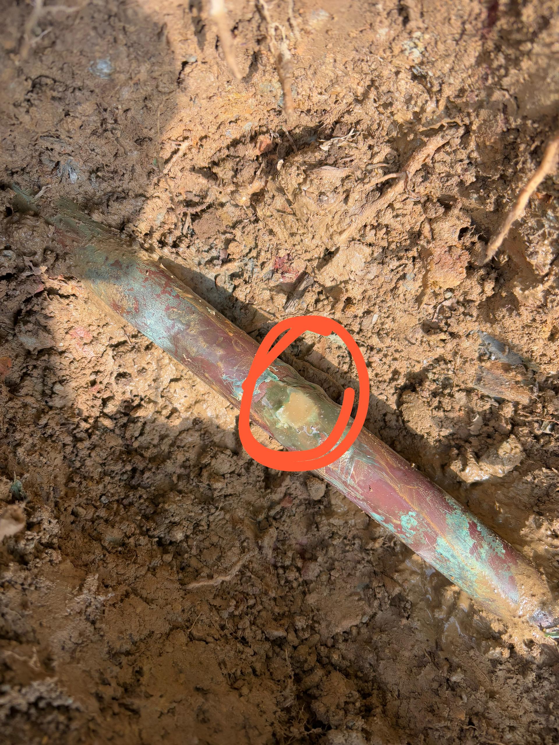 Image for Paip Bocor dekat meter air? Tips DIY Sendiri Sebelum Panggil Plumber!