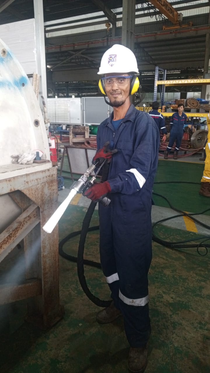 Aktiviti Semalam 4 Feb 2025 di Paka: Dry Ice Blasting untuk Coil Generator