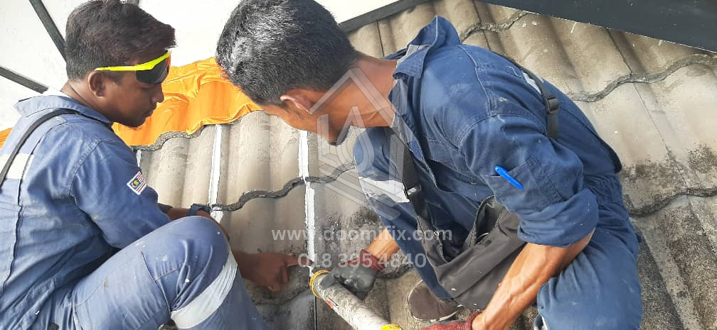 Macam mana keadaan rumah sekarang? Hujan-hujan ni.. ada bocor?