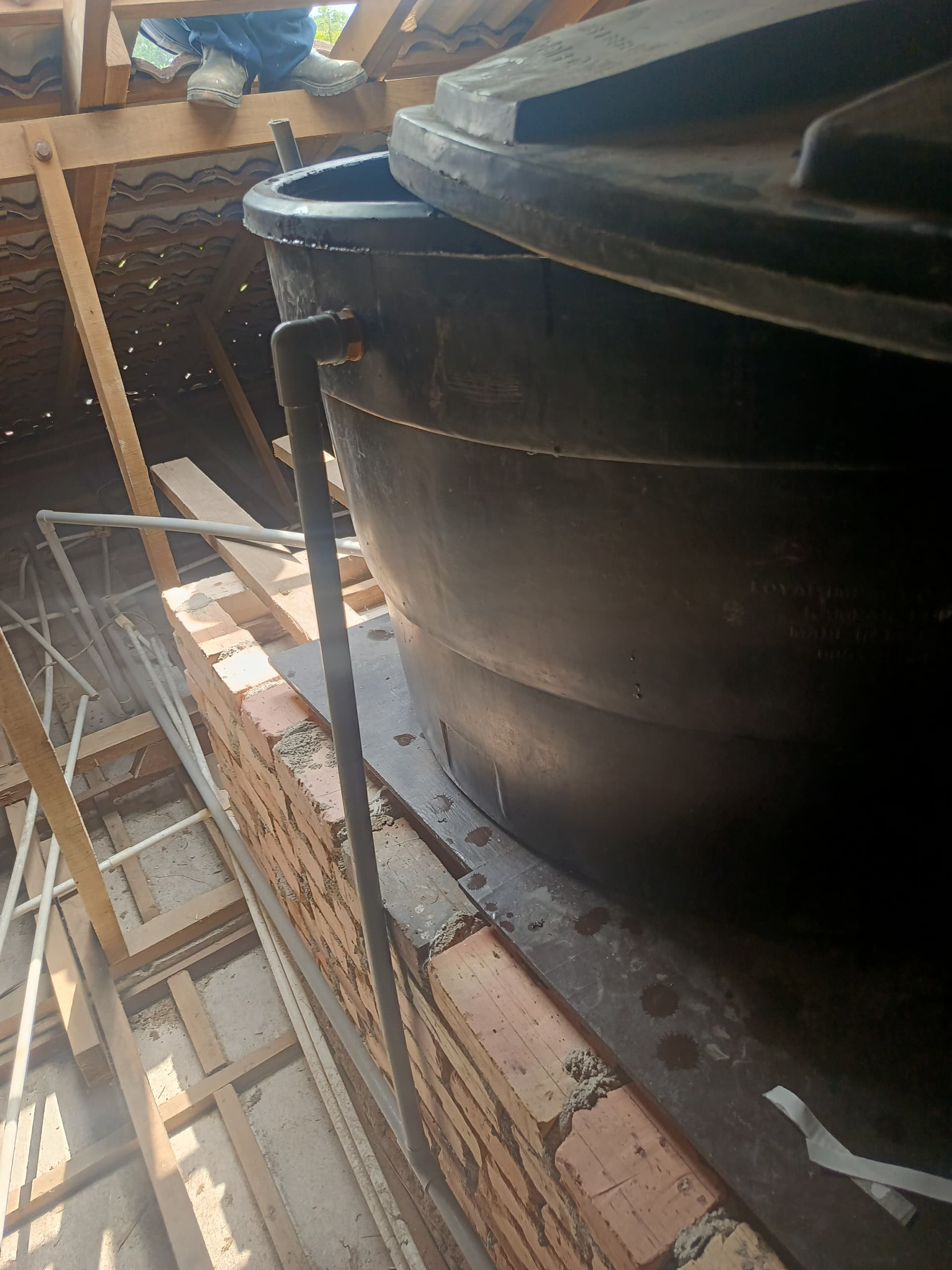 Proses Rectification Tangki Air: Dari Kotor Kepada Bersih dan Berfungsi Optimal
