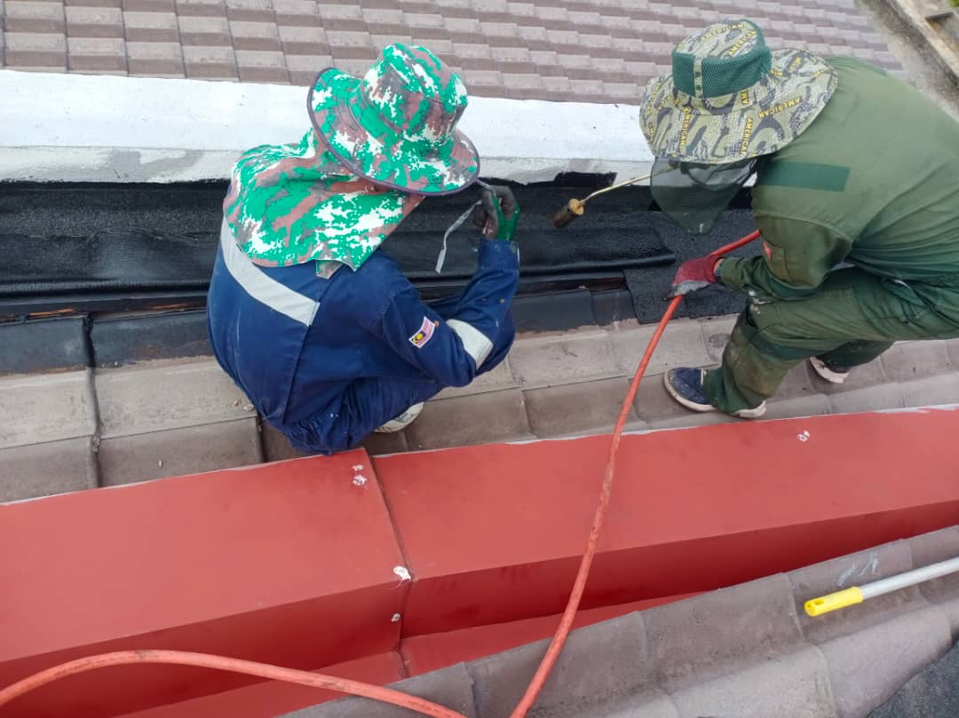 Penyelesaian Kebocoran & Waterproofing Slab Rectification Work